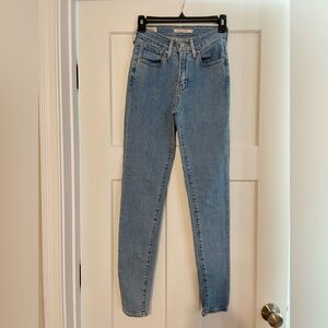 Levi’s 721 high rise skinny women’s jeans
